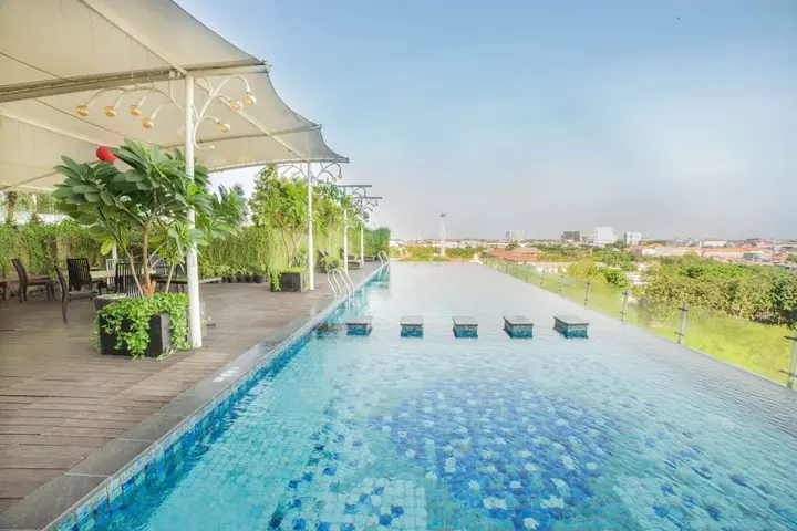 Сурабая: Best Western Papilio Hotel