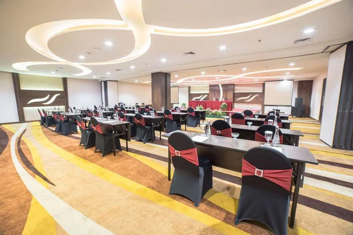 Сурабая: Best Western Papilio Hotel