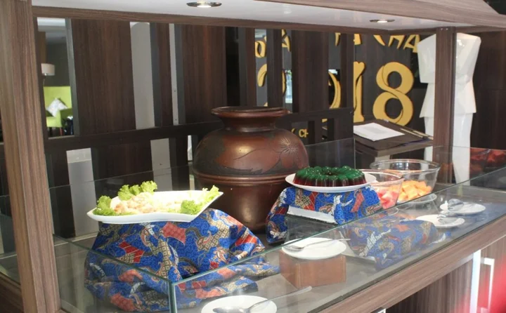Сурабая: Bonnet Hotel