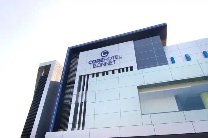 Сурабая: Bonnet Hotel
