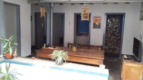 Джокьякарта: Rumah Isaku