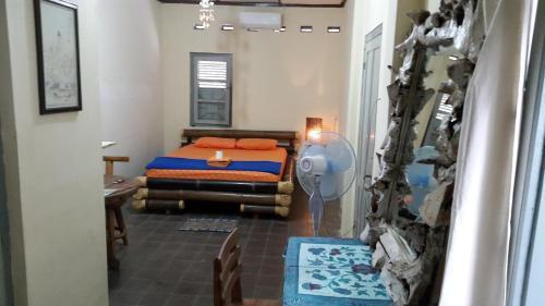 Джокьякарта: Rumah Isaku