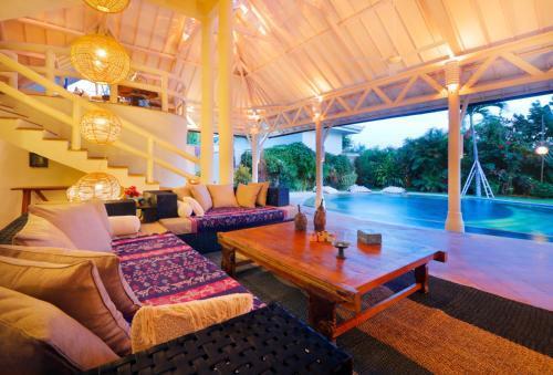 Кута: La Villa Oberoi