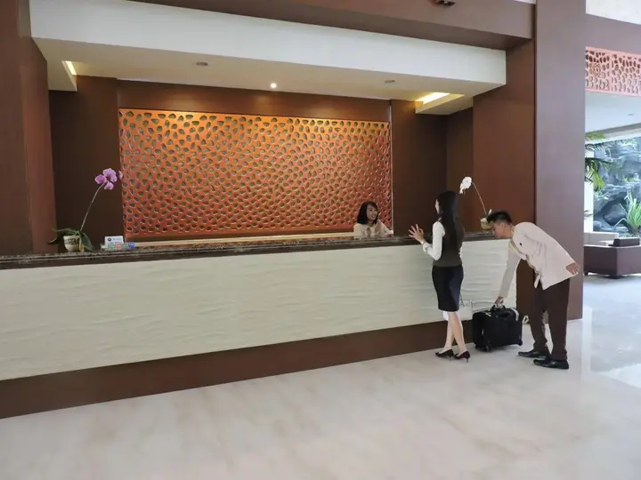 Маланг: Ascent Premiere Hotel and Convention