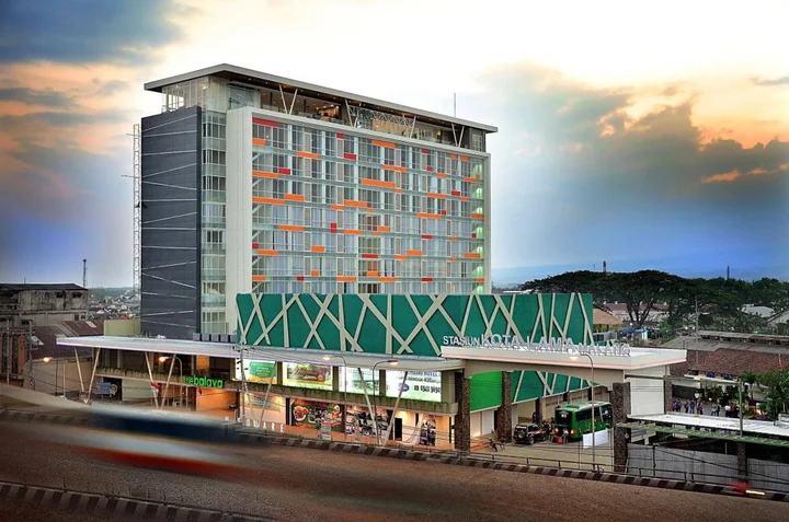 Маланг: Ascent Premiere Hotel and Convention