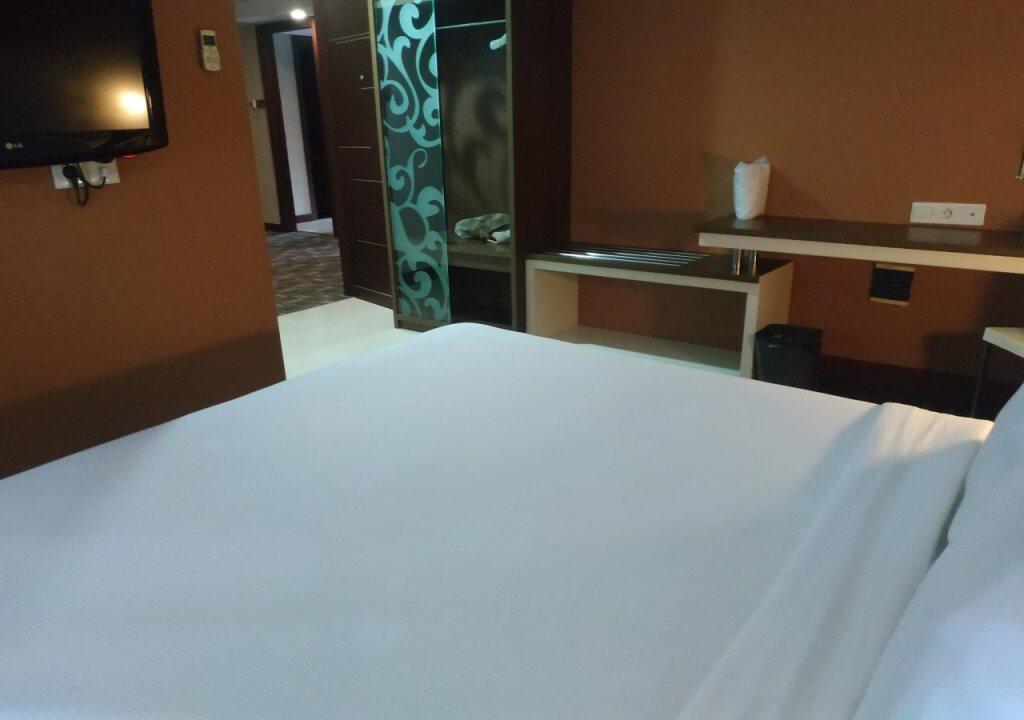Амбон: Hero Hotel Ambon