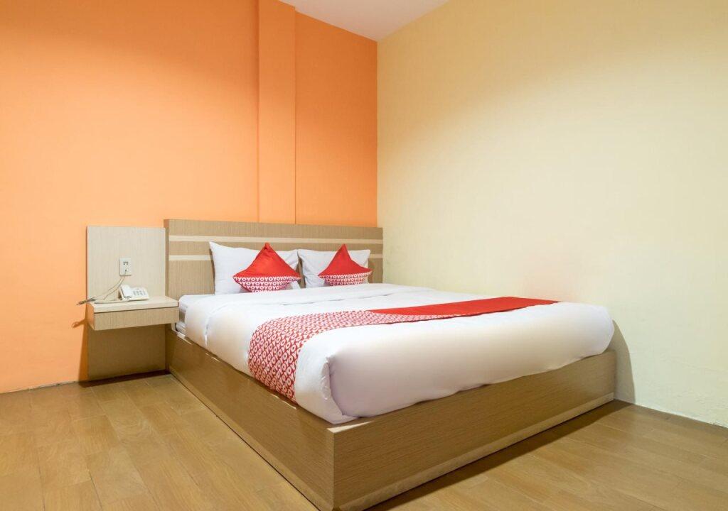 Медан: OYO 996 Hotel Transit