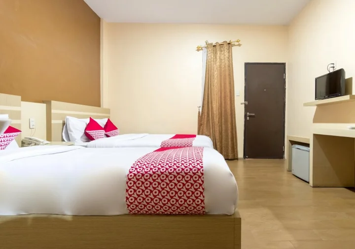 Медан: OYO 996 Hotel Transit
