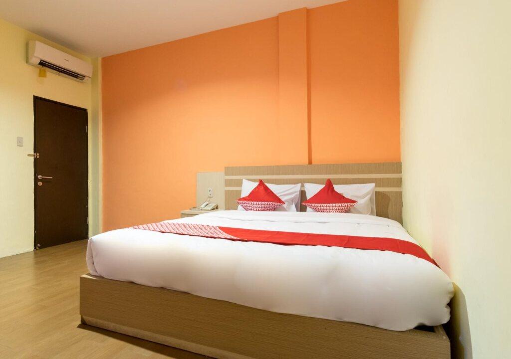 Медан: OYO 996 Hotel Transit