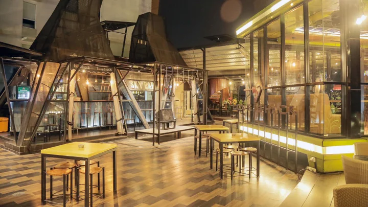 Сурабая: MaxOneHotels at Tidar Surabaya