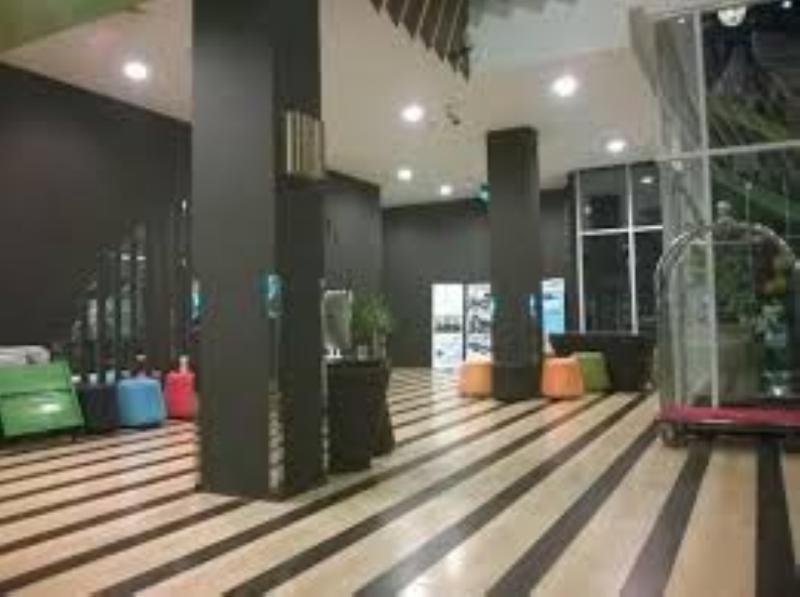 Сурабая: MaxOneHotels at Tidar Surabaya