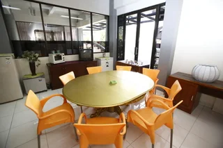 Джакарта: RedDoorz @ Kebon Baru