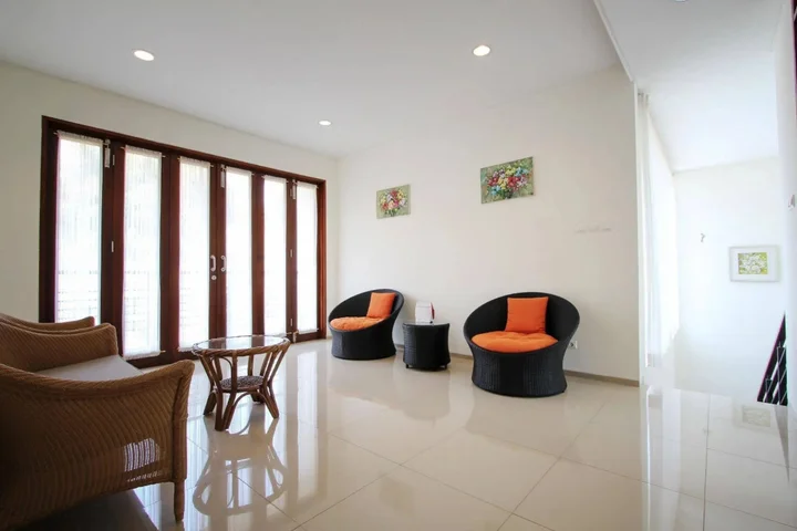 Сименьян: Villa Tirta Syariah