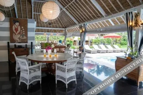 Кута: 卡利斯别墅酒店(Villa Kalis)