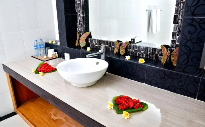 Беноа: Palm Garden Bali