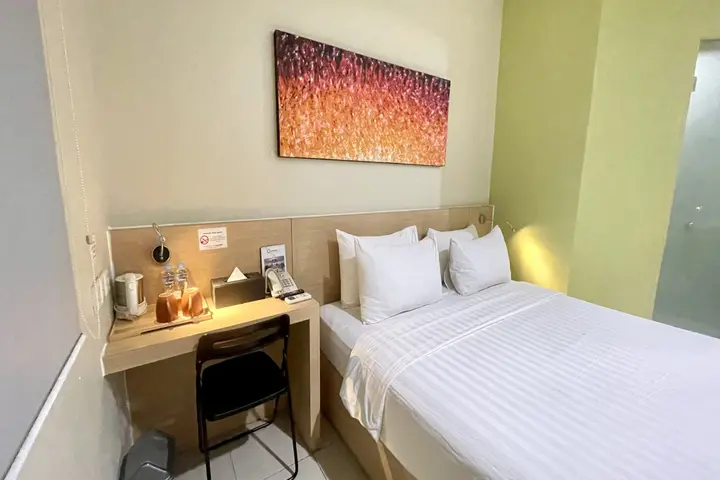 Legok: Lemo Hotel Serpong