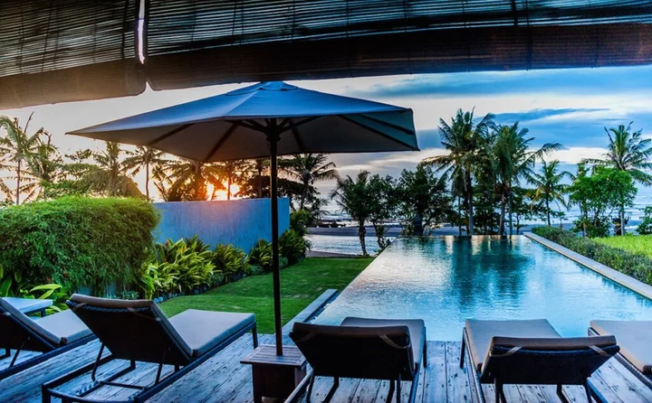 Сесе: Bali Mengening Villa Beach Front