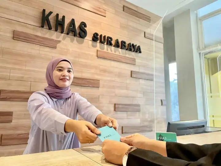 Сурабая: KHAS Surabaya