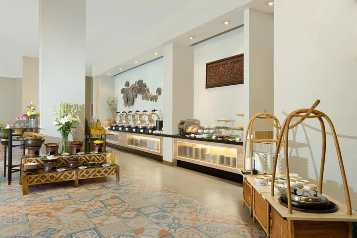 Сурабая: KHAS Surabaya