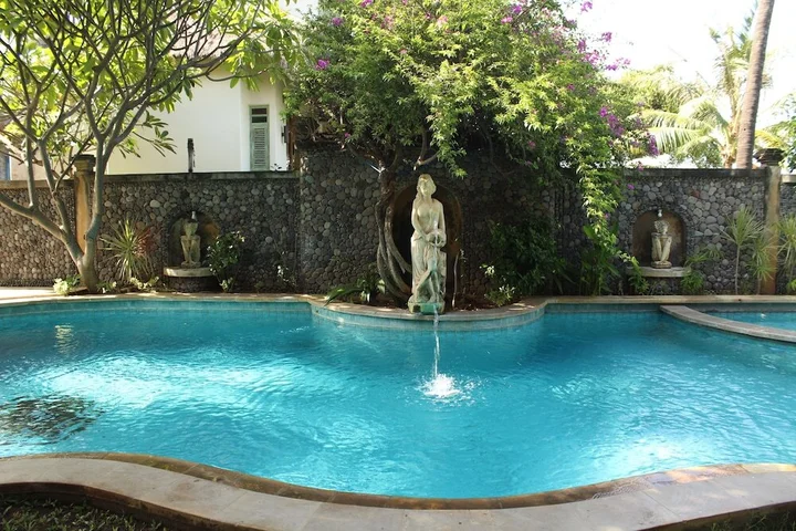 Бунутан: Life in Amed Boutique Hotel