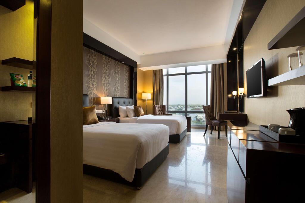 Сукохарджо: Grand Mercure Solo Baru