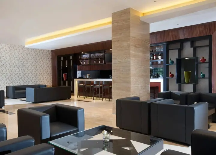 Сукохарджо: Grand Mercure Solo Baru