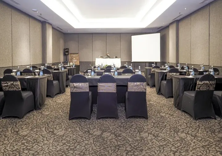 Сукохарджо: Grand Mercure Solo Baru