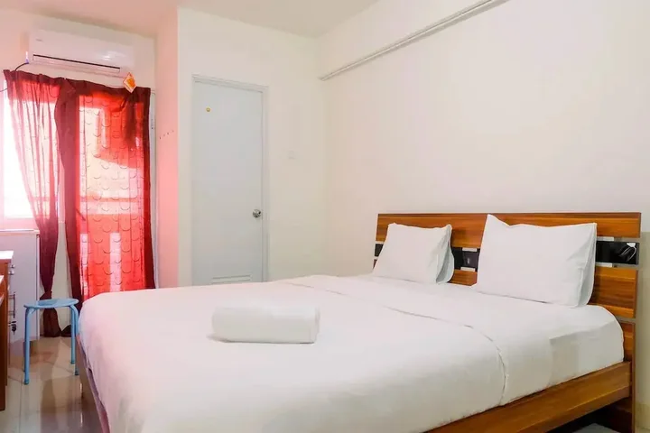 Джакарта: Simply Studio Apartment at Green Pramuka City
