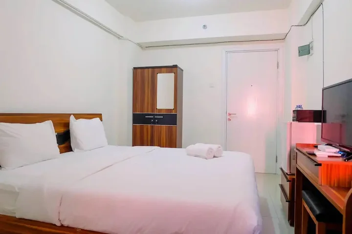 Джакарта: Simply Studio Apartment at Green Pramuka City