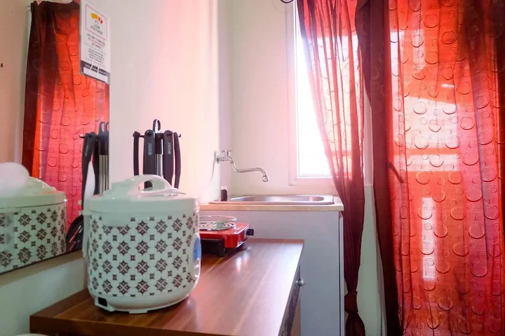 Джакарта: Simply Studio Apartment at Green Pramuka City