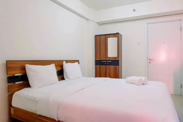 Джакарта: Simply Studio Apartment at Green Pramuka City