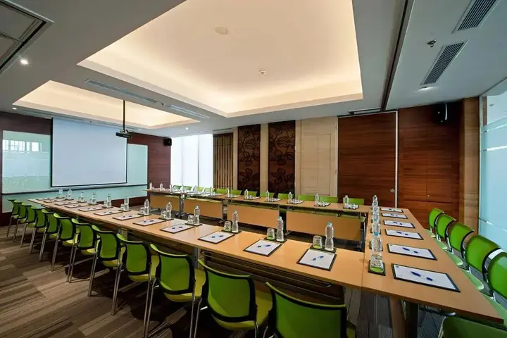 Семаранг: Holiday Inn Express Semarang Simpang Lima by IHG