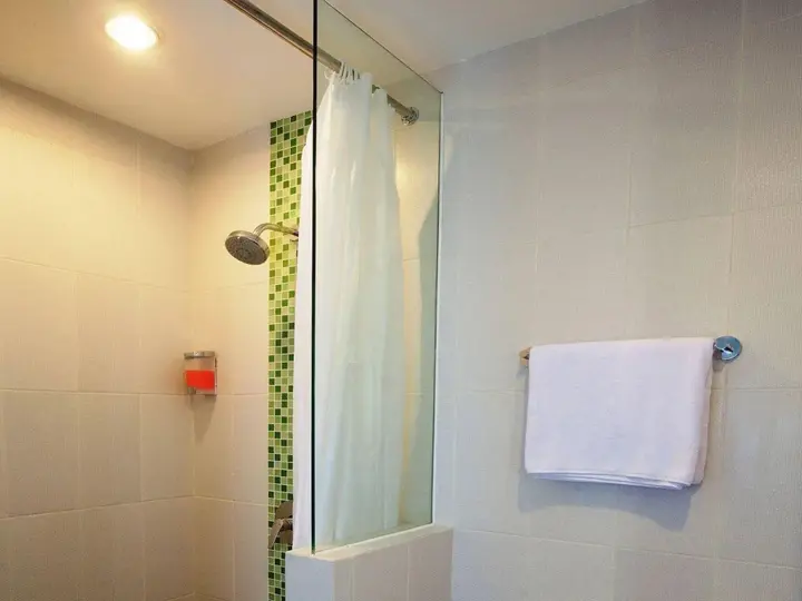 Сурабая: Zest Jemursari by Swiss-Belhotel International