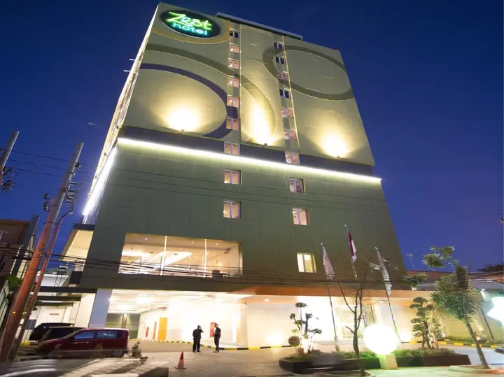 Сурабая: Zest Jemursari by Swiss-Belhotel International