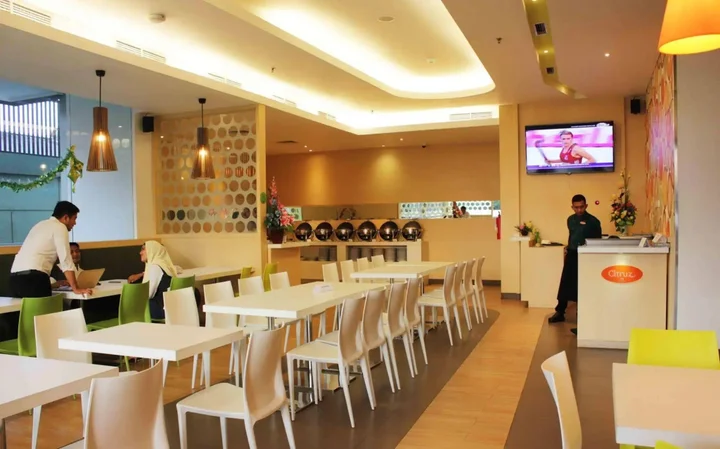 Сурабая: Zest Jemursari by Swiss-Belhotel International