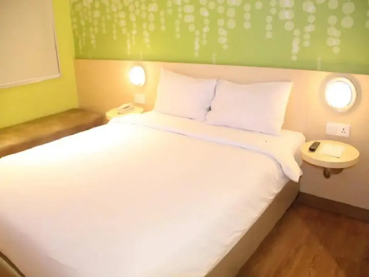 Сурабая: Zest Jemursari by Swiss-Belhotel International