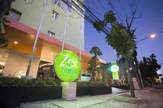 Сурабая: Zest Jemursari by Swiss-Belhotel International
