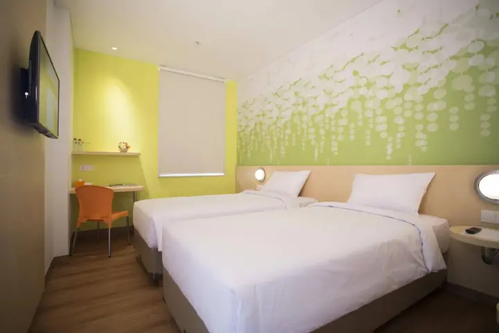 Сурабая: Zest Jemursari by Swiss-Belhotel International