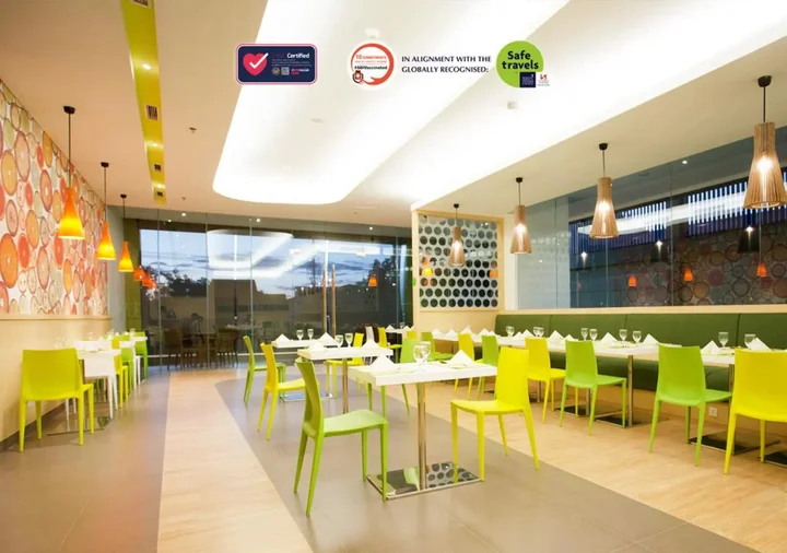 Сурабая: Zest Jemursari by Swiss-Belhotel International