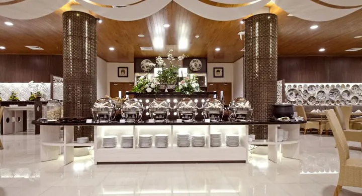 Маланг: Ijen Suites Hotel