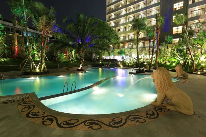 Маланг: Ijen Suites Hotel