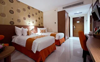 Маланг: Ijen Suites Hotel