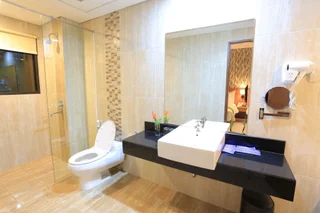 Маланг: Ijen Suites Hotel