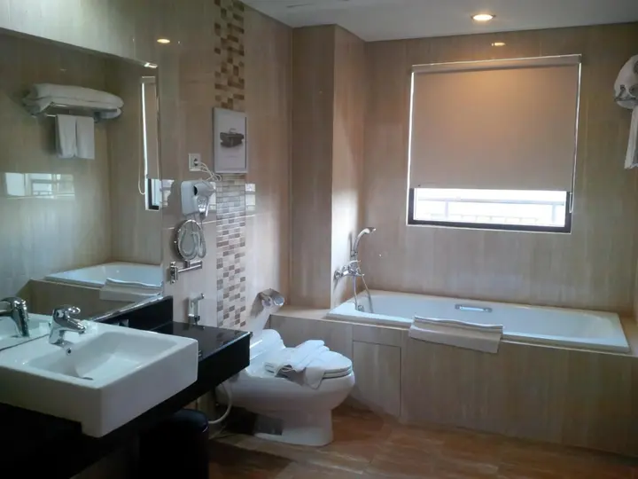Маланг: Ijen Suites Hotel