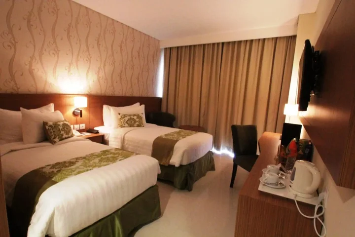 Маланг: Ijen Suites Hotel