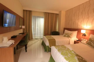 Маланг: Ijen Suites Hotel