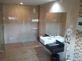 Маланг: Ijen Suites Hotel