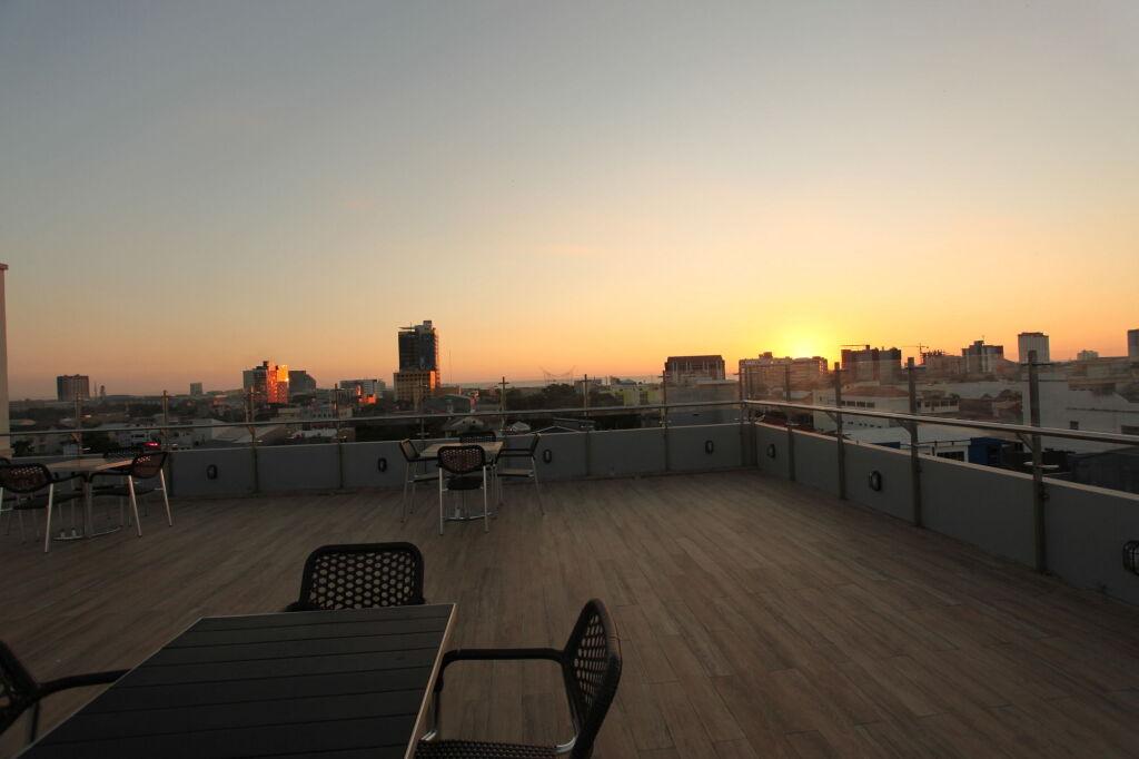 Макассар: WThree Premier Hotel
