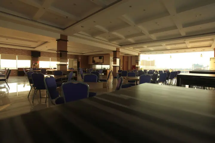 Макассар: WThree Premier Hotel
