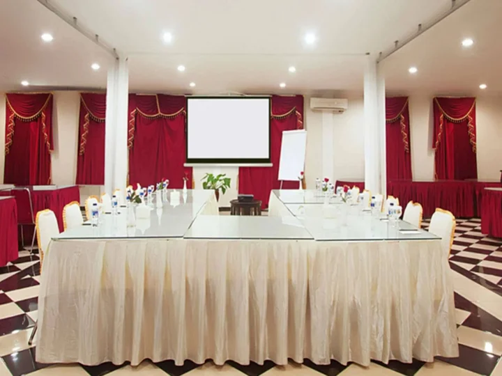 Джакарта: F Hotel Jakarta